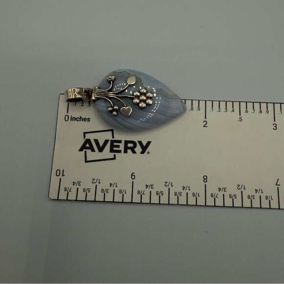 Gorgeous Blue Lace Agate and Marked 925 Silver Teardrop Blue Nature Pendant - Picture 9 of 11